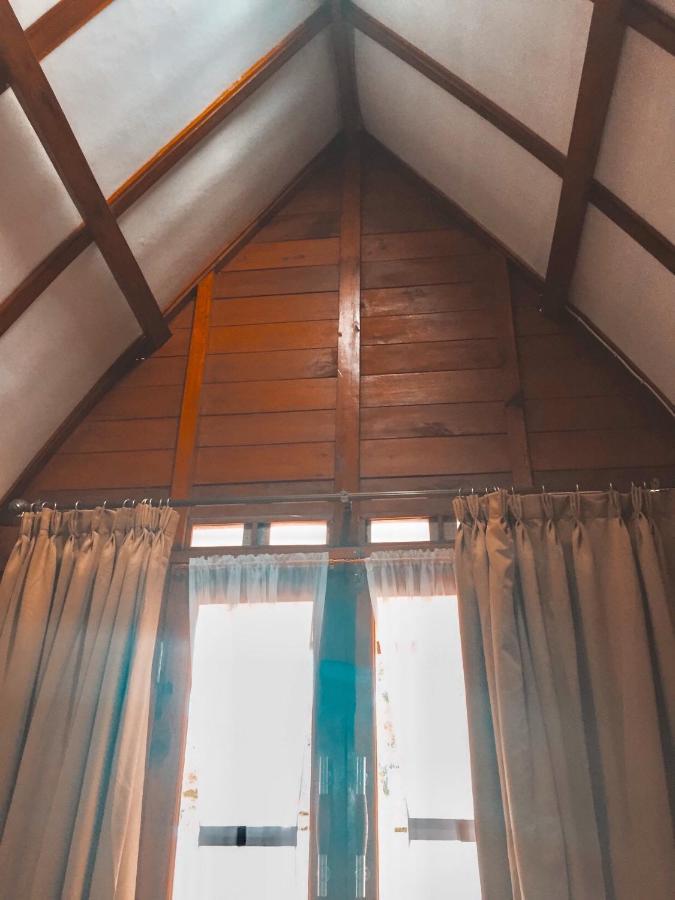 Raffles Inn Labuan Bajo Ngoại thất bức ảnh